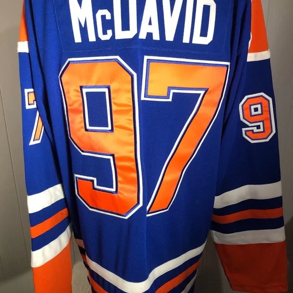 Connor McDavid Hockey Jersey. New with Tags. Size LT. - Picture 5 of 12